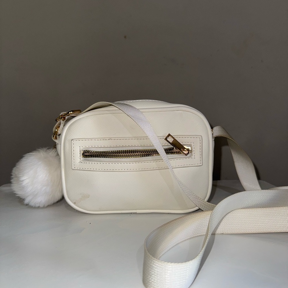 Elegant Cream Crossbody Bag